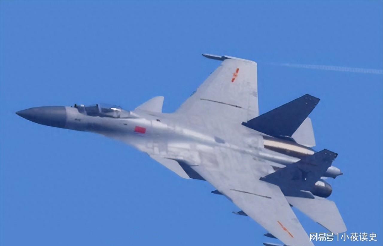 九游游戏中心-歼-15几乎全部退役，沦为全球最短命舰载机！它究竟有哪些短板？